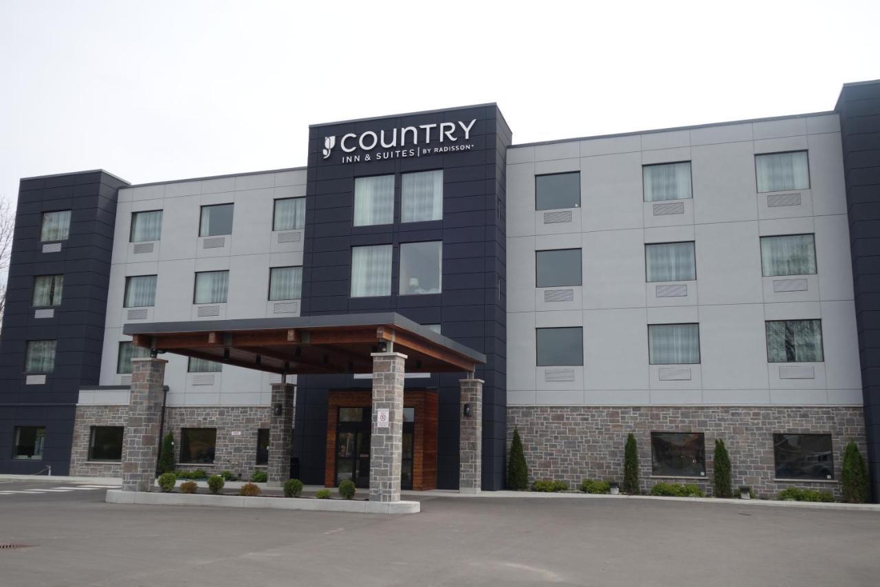 Country Inn & Suites By Radisson, Belleville, On Exteriér fotografie